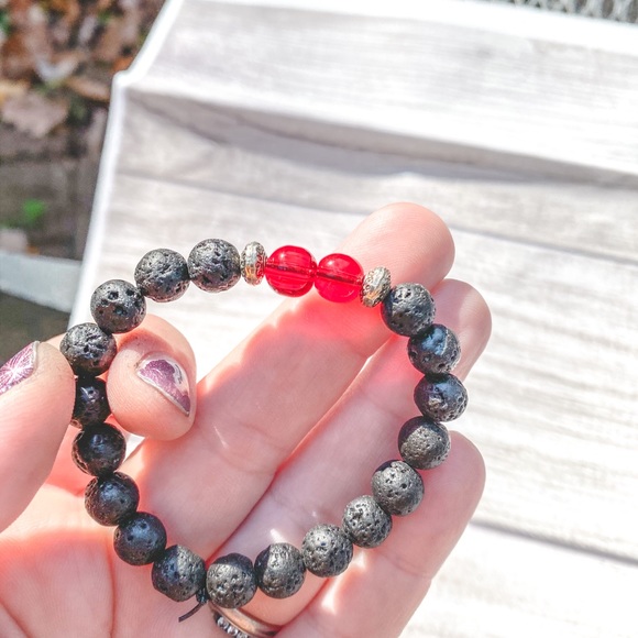 Essential oil bracelets - Picture 2 of 2